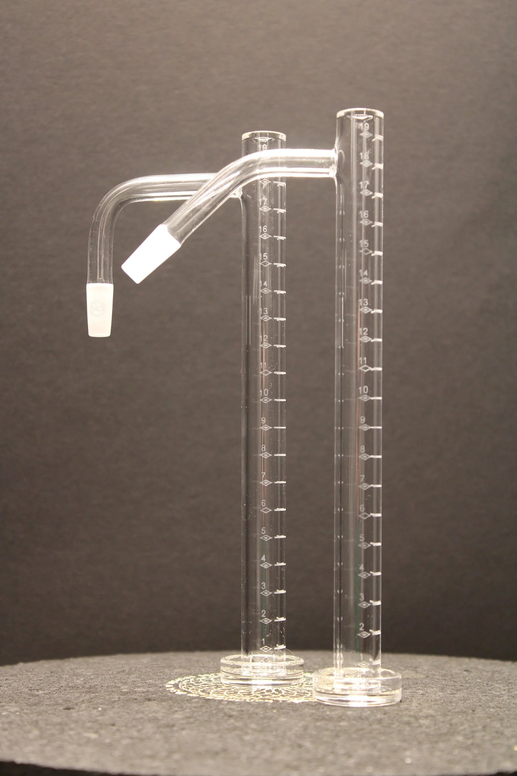 Titan Tower Quartz Banger - HAZE & KUSH - CBD Shop