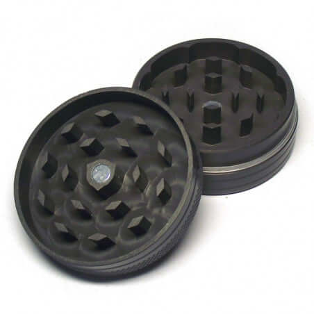 Alu CNC Grinder 2-Part Hard Anodised, ideal for CBD premium use with Shark Teeth for efficient grinding.